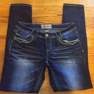 Size 9 Apollo skinny jeans